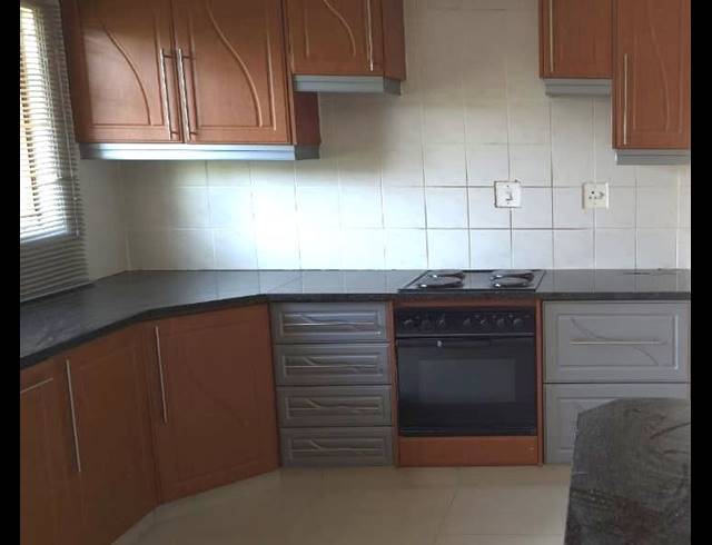 3 BEDROOM HOUSE RENTED IN HAYFIELDS